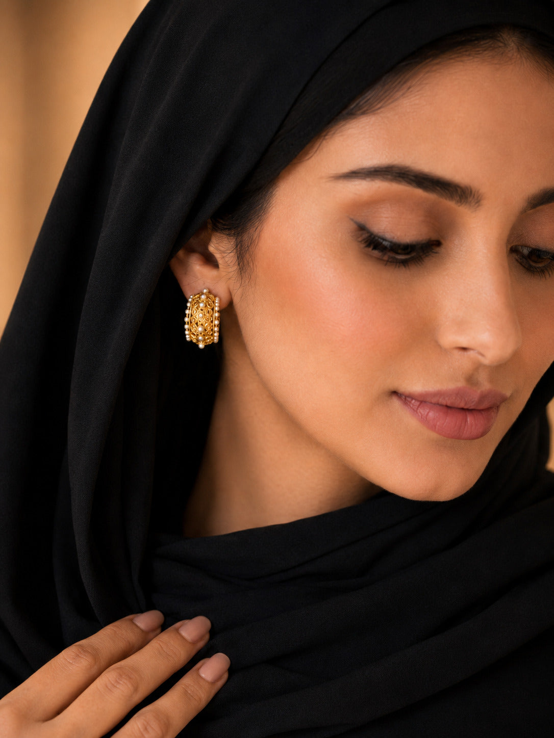 Noor Gold Pendant Set