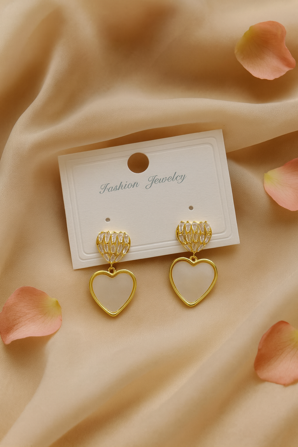 Golden Whisper Heart Luxe