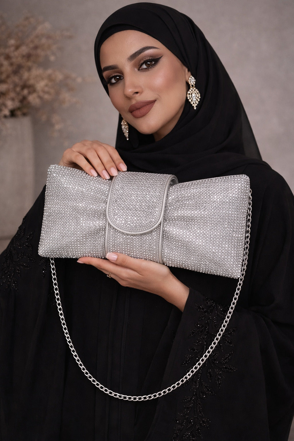 حقيبة يد كريستالية من القمر