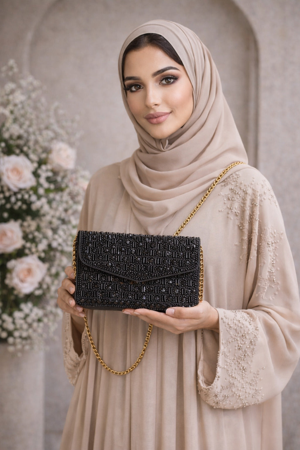 حقيبة كلاتش ملكية سوداء