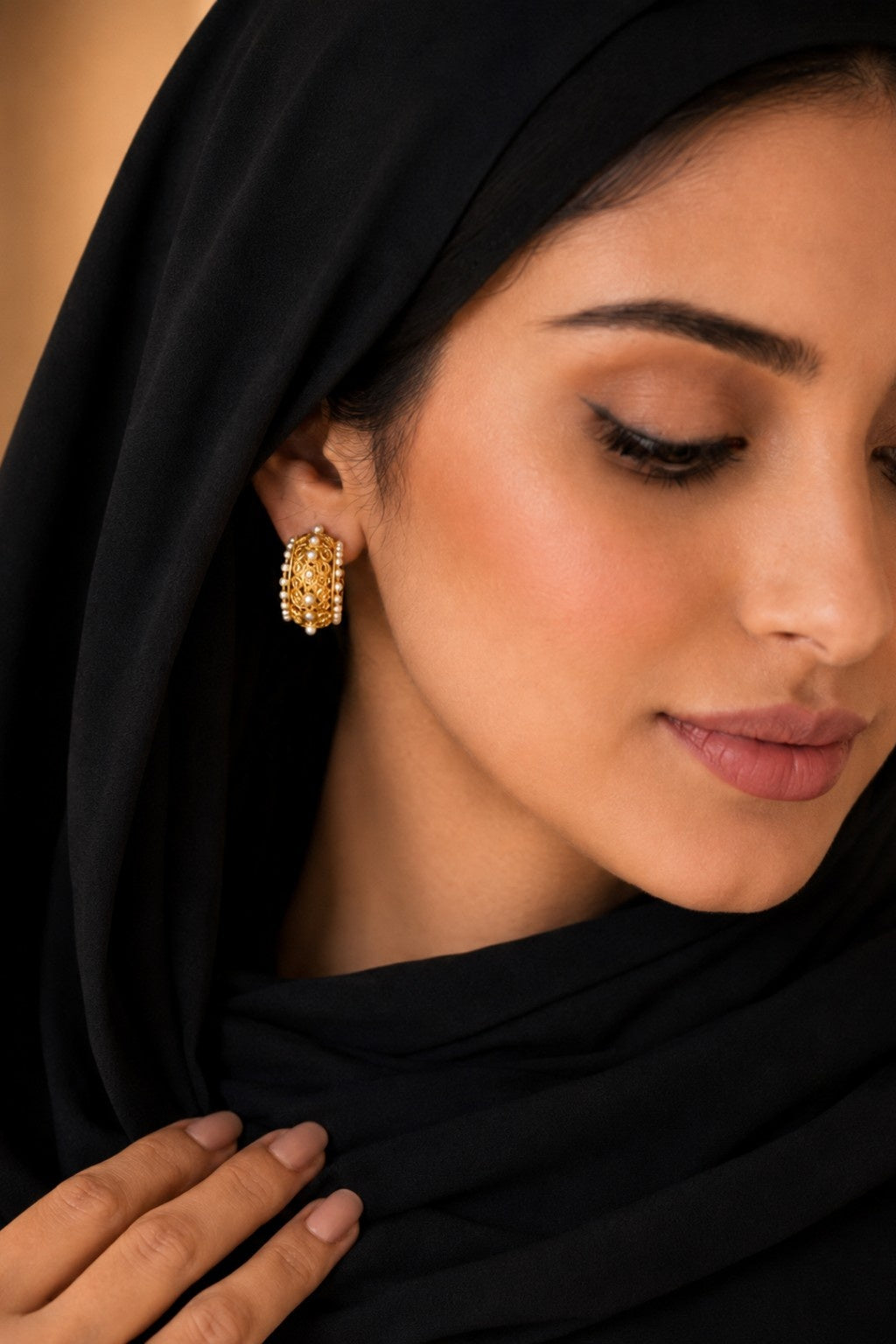 Noor Gold Pendant Set