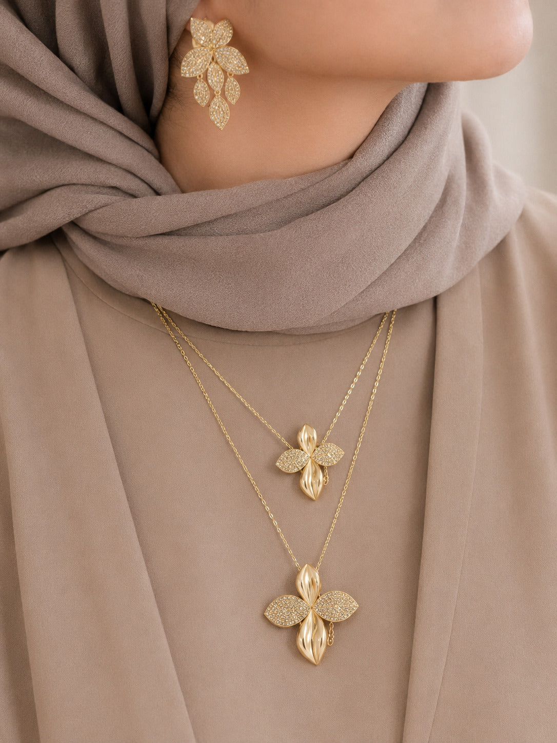 Golden Petal Bloom Set