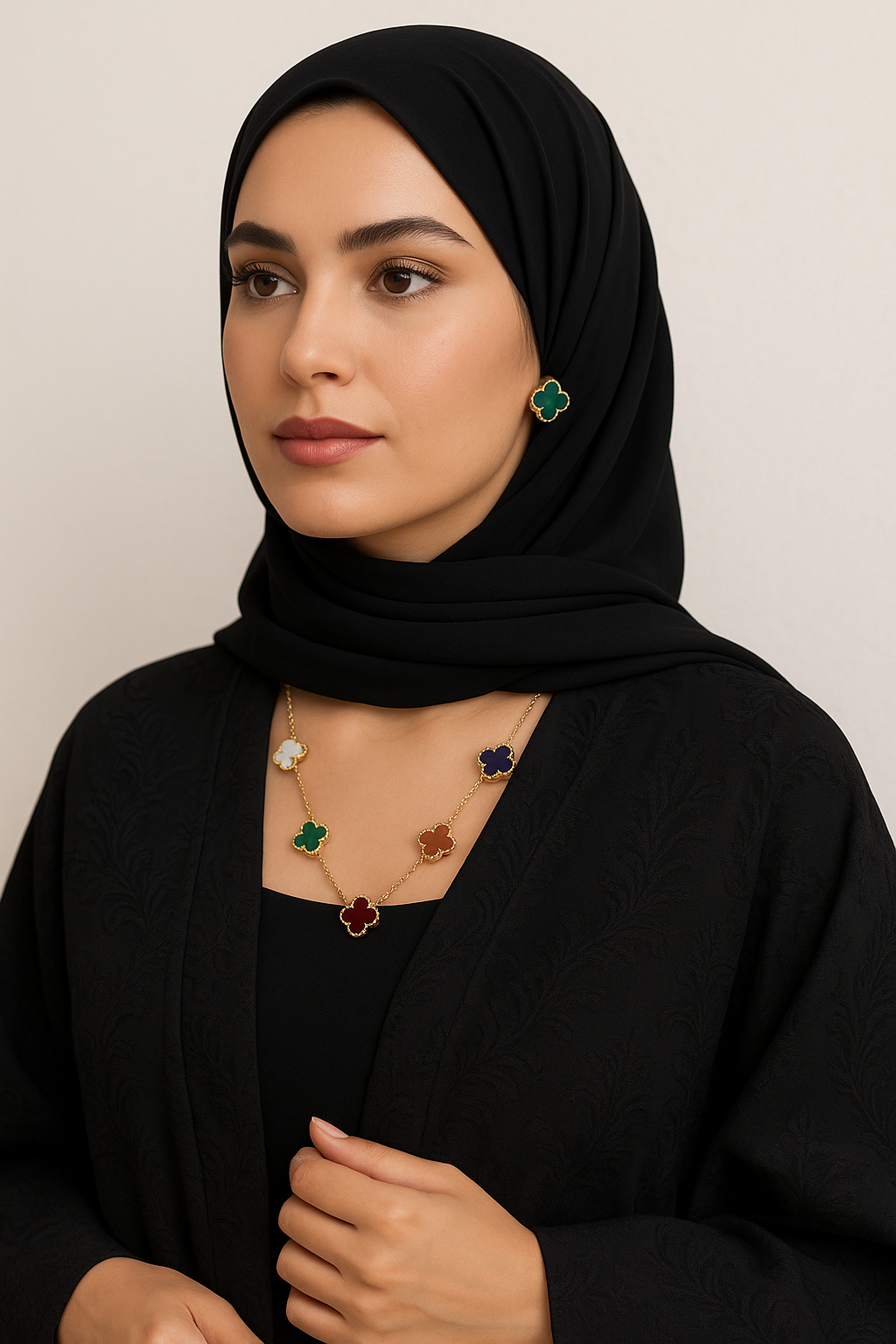 Alhambra Pendant Set